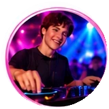 DJ na szkolnej imprezie